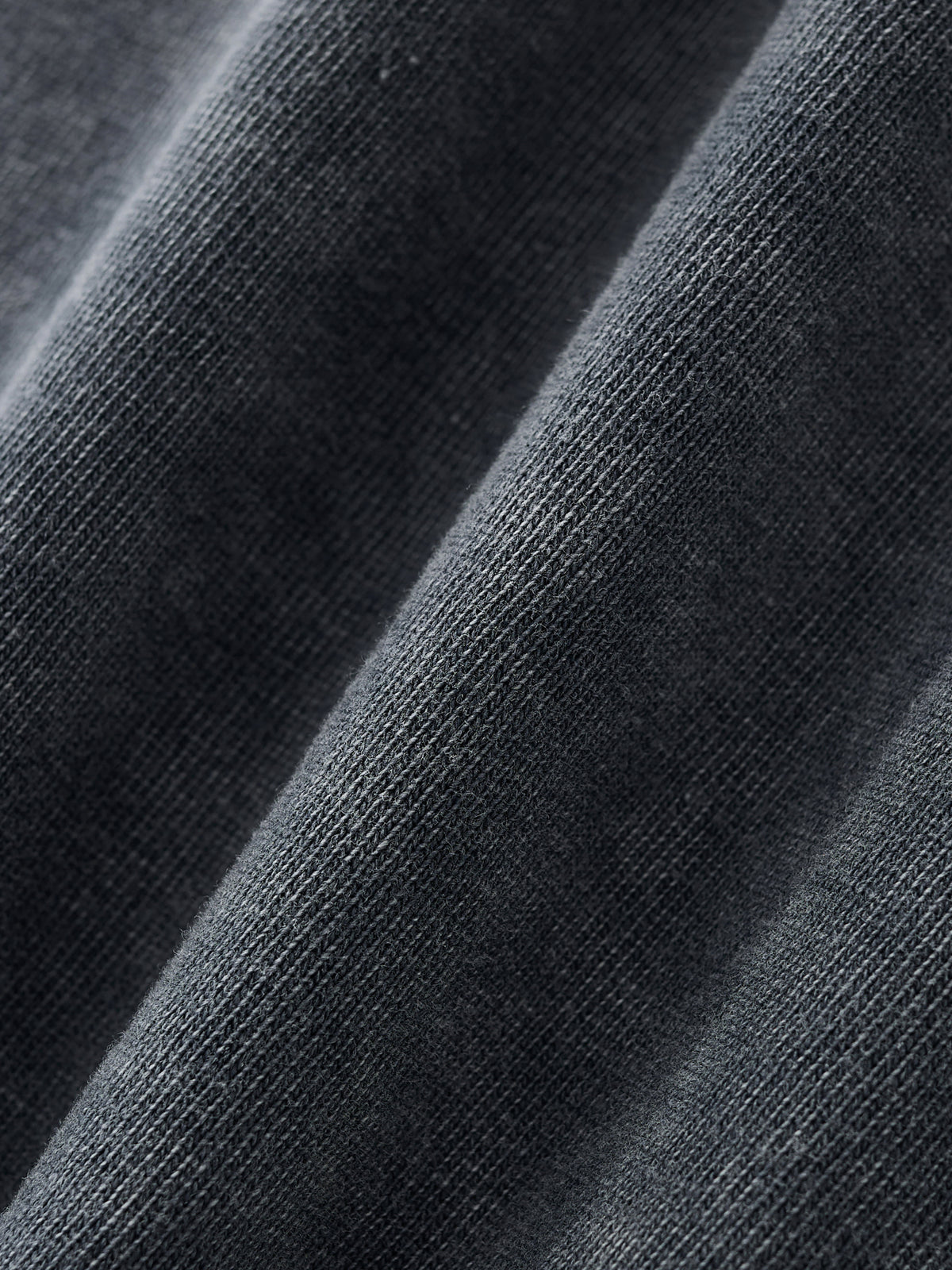 OBSIDIAN — Snow-Wash Raw-Hem Boxy Tee